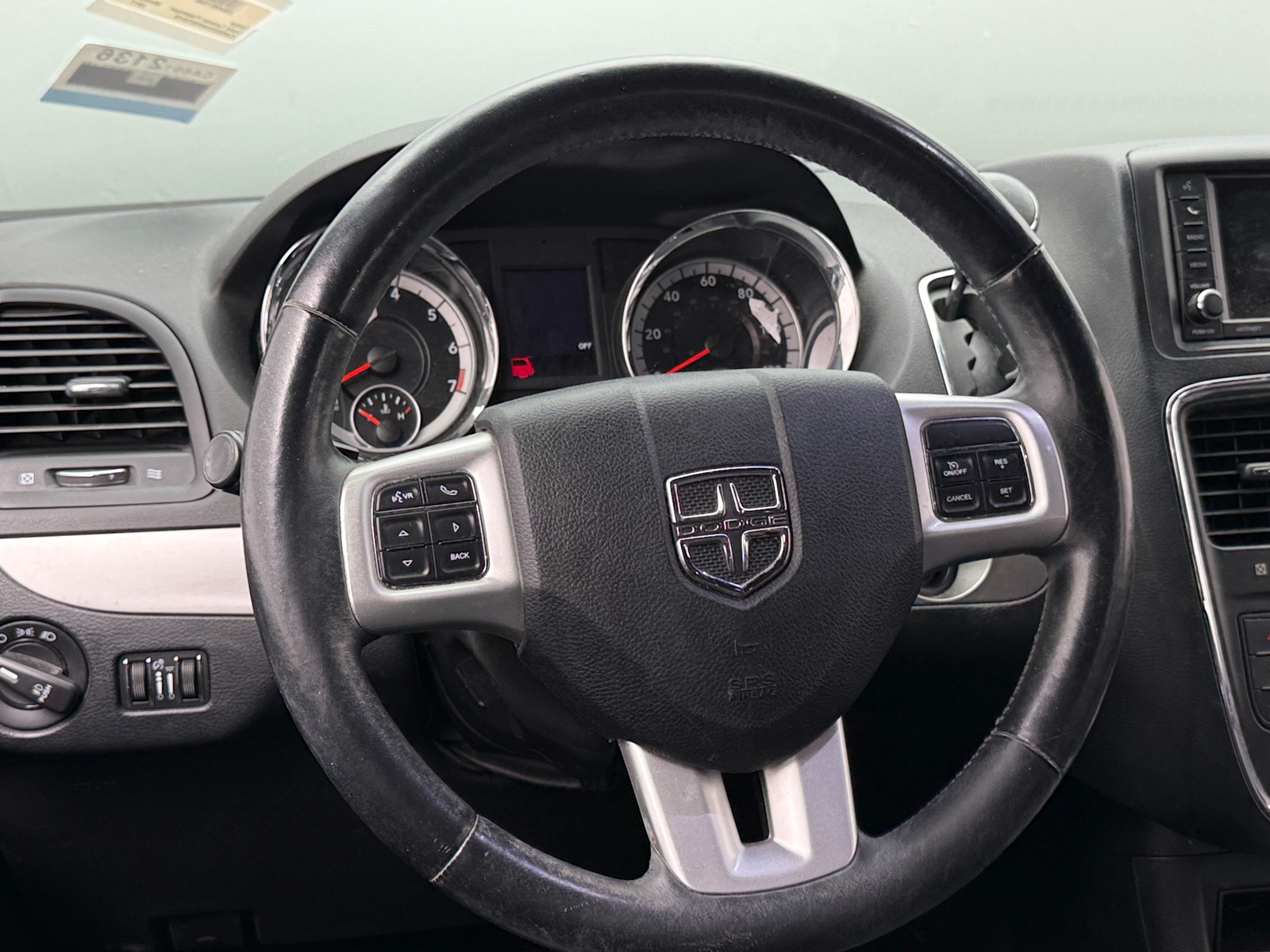 Thumbnail: 2017 Dodge Grand Caravan - 4