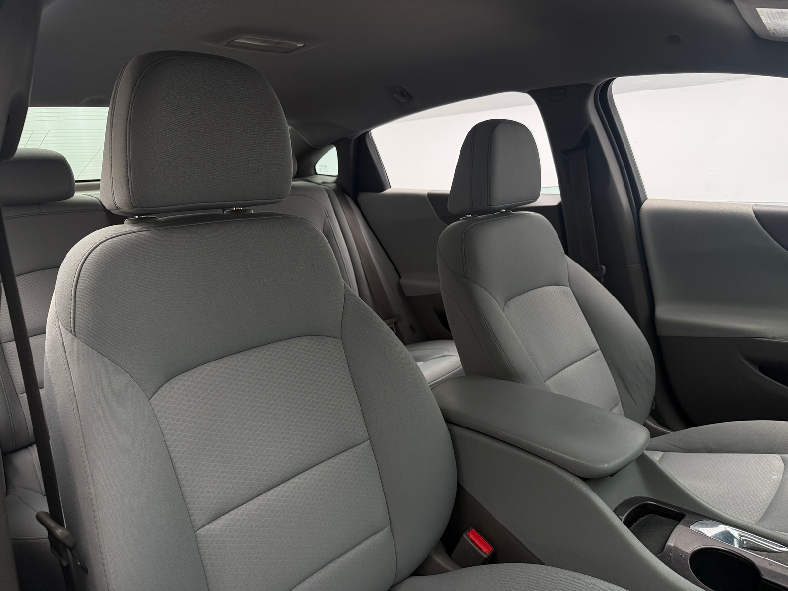 Thumbnail: 2016 Chevrolet Malibu - 2