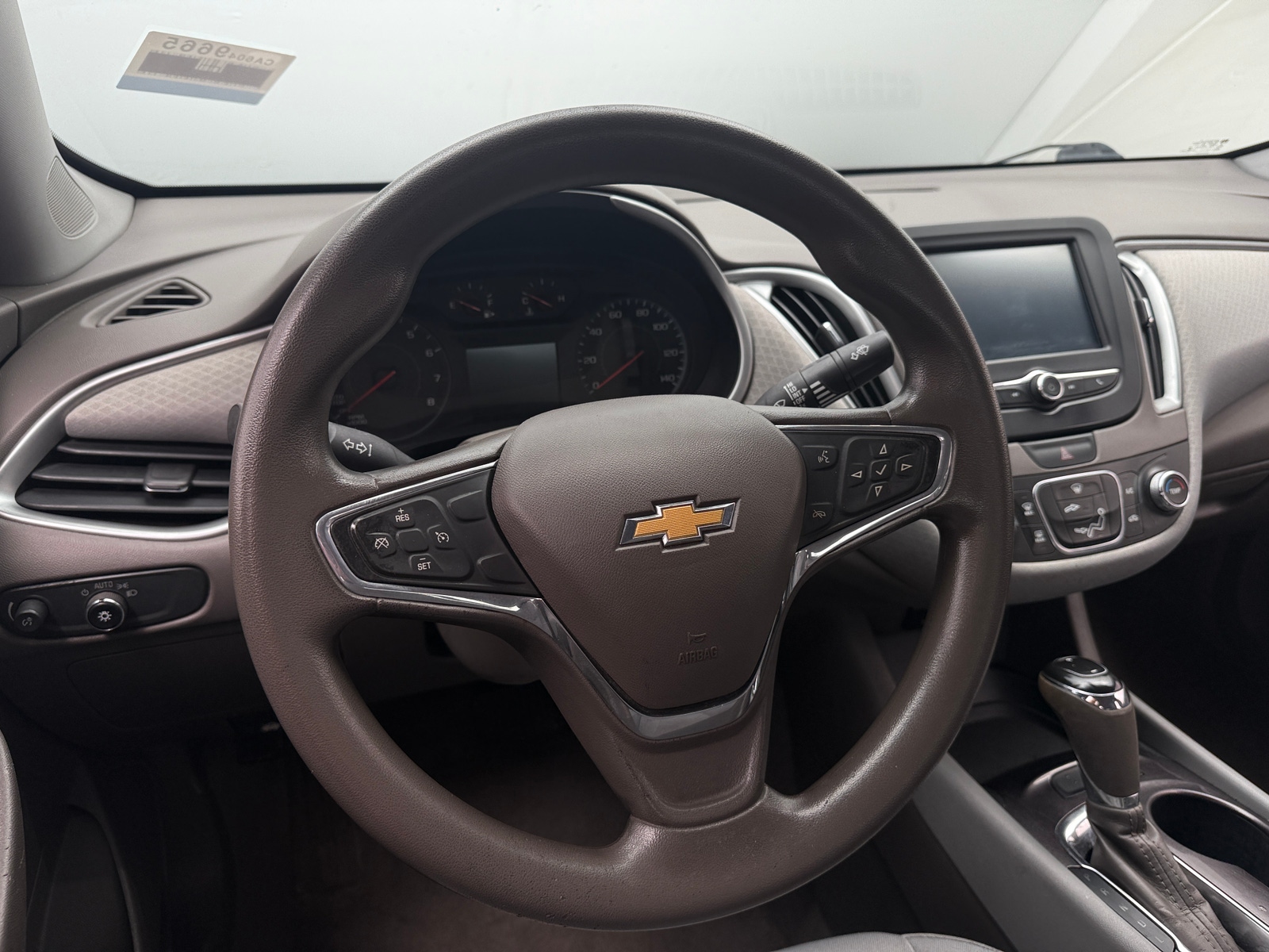 Thumbnail: 2016 Chevrolet Malibu - 5