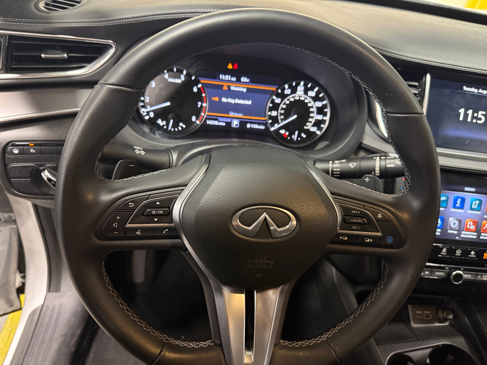 Thumbnail: 2023 INFINITI QX50 - 4