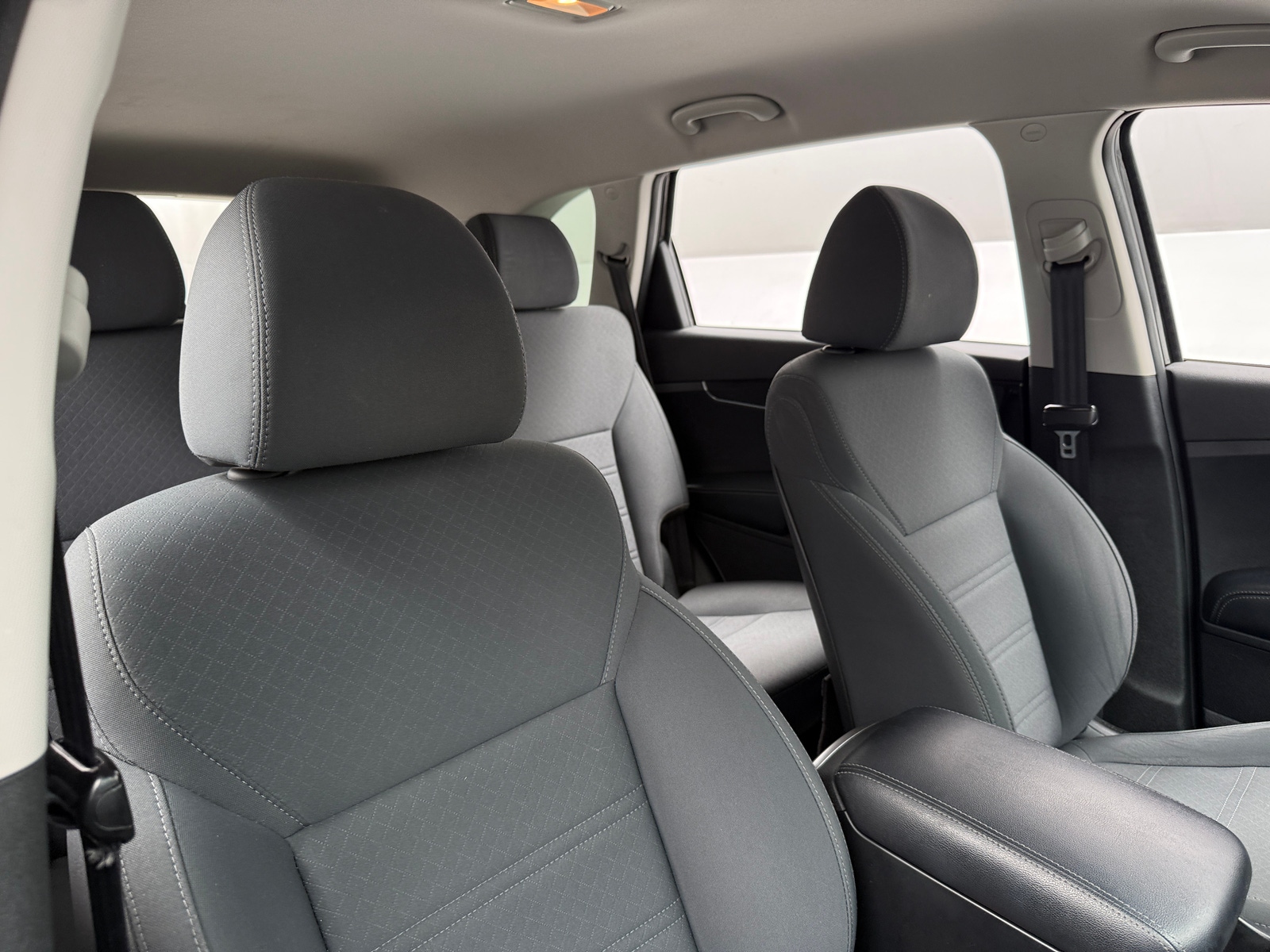 Thumbnail: 2019 Kia Sorento - 2