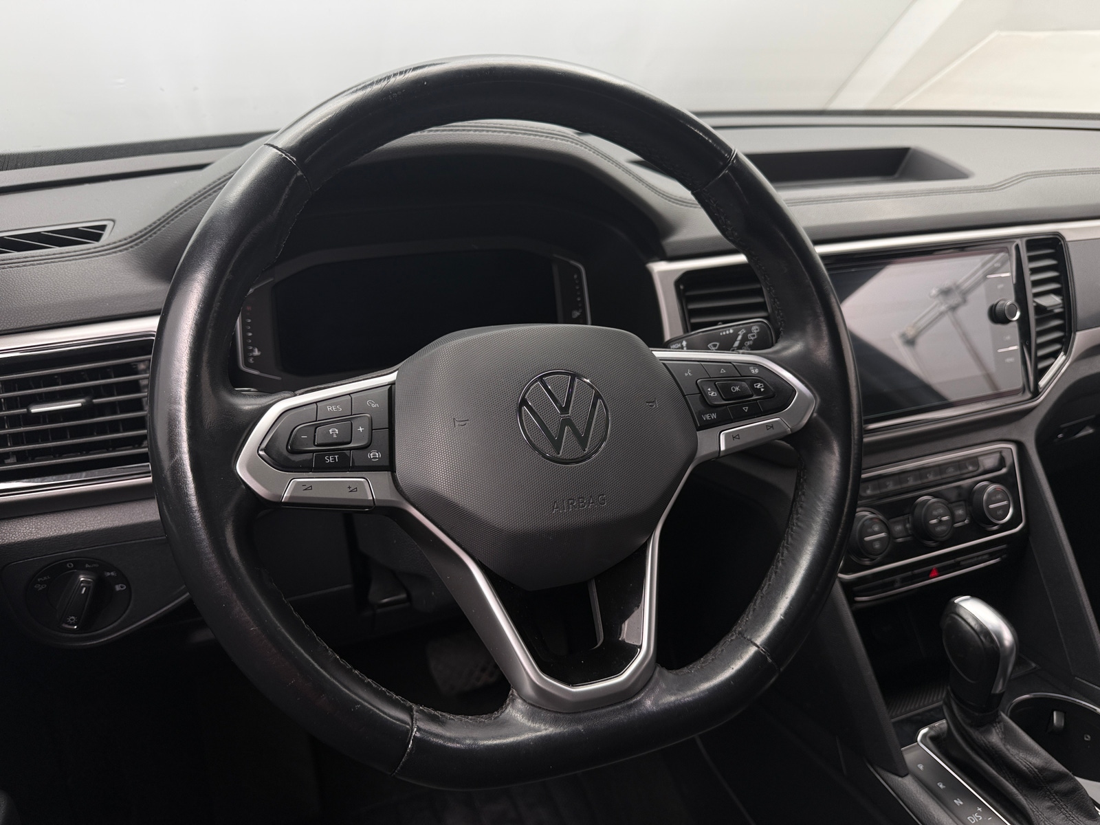 Thumbnail: 2020 Volkswagen Atlas - 4