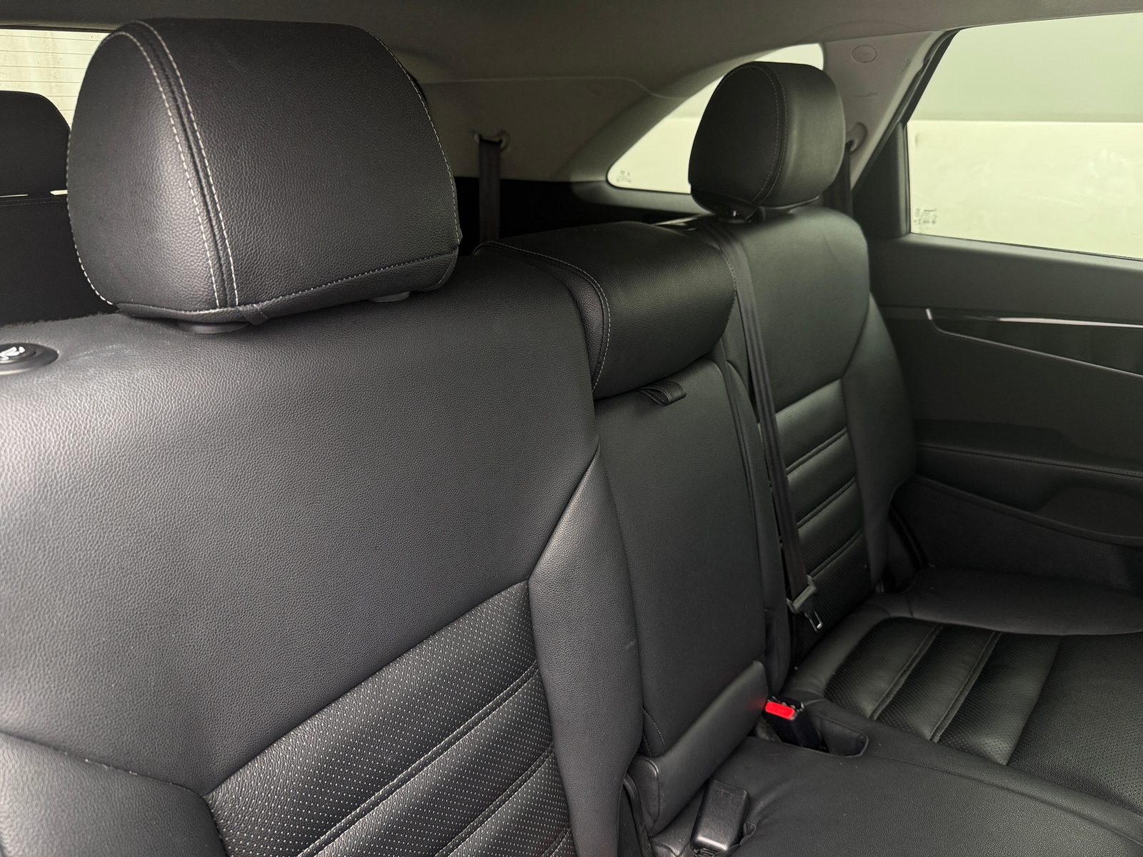 Thumbnail: 2020 Kia Sorento - 6