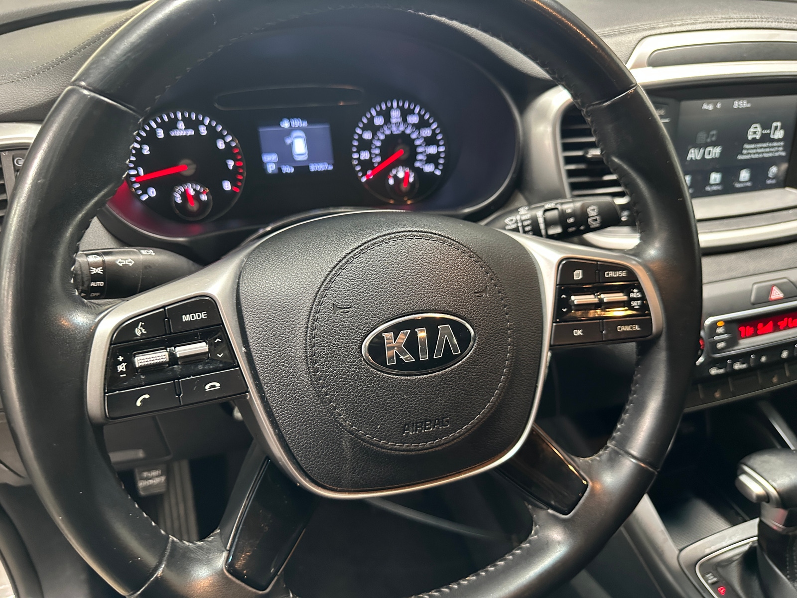 Thumbnail: 2020 Kia Sorento - 5