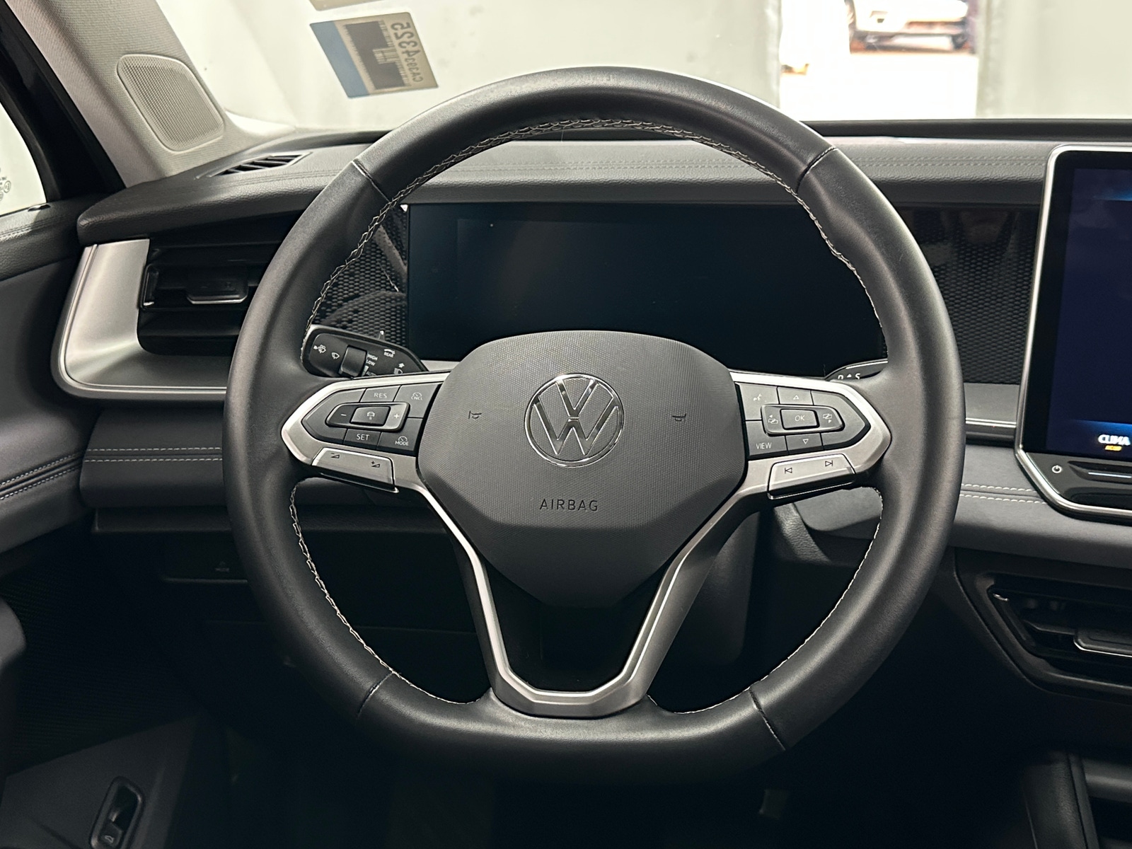 Thumbnail: 2026 Volkswagen Tiguan - 4