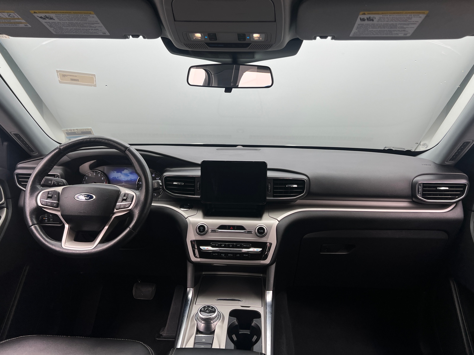 Thumbnail: 2022 Ford Explorer - 2