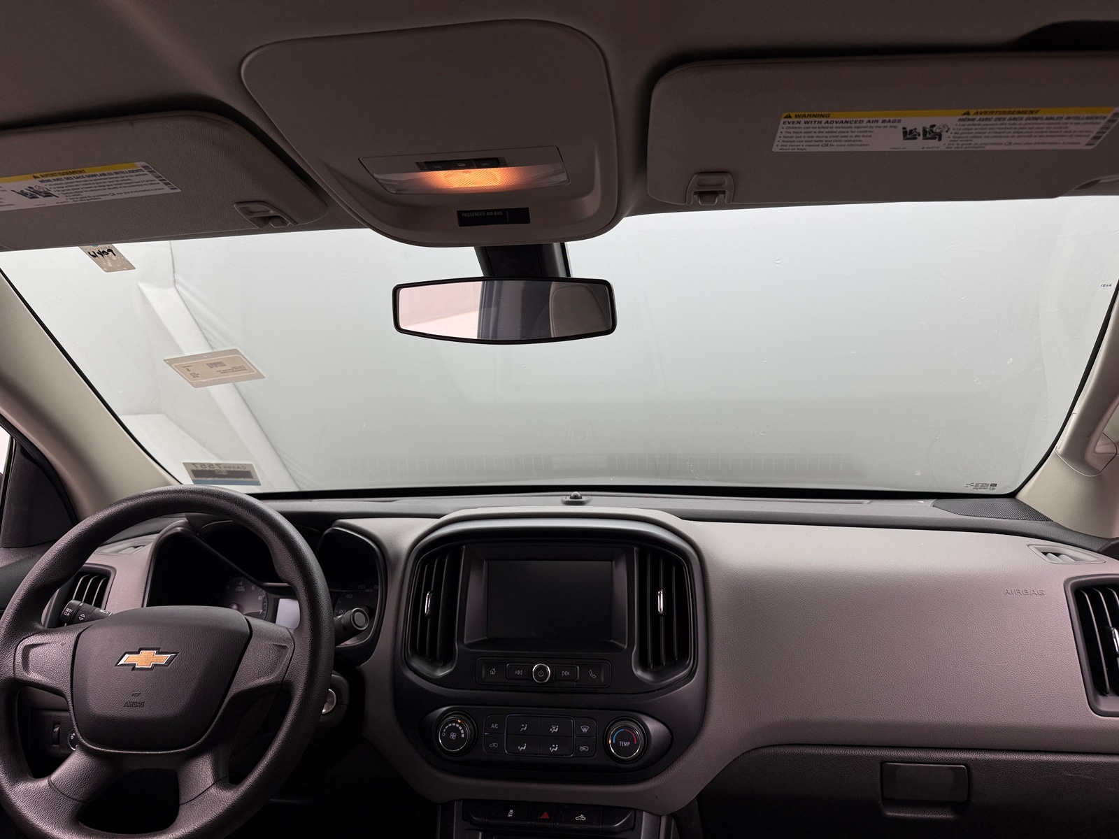 Thumbnail: 2018 Chevrolet Colorado - 3