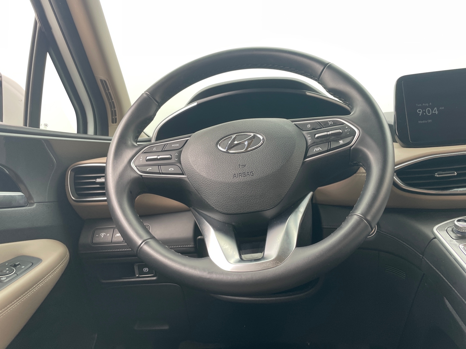 Thumbnail: 2023 Hyundai Santa Fe - 4