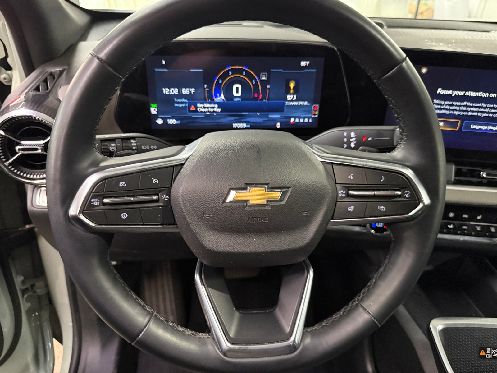 Thumbnail: 2026 Chevrolet Equinox - 4
