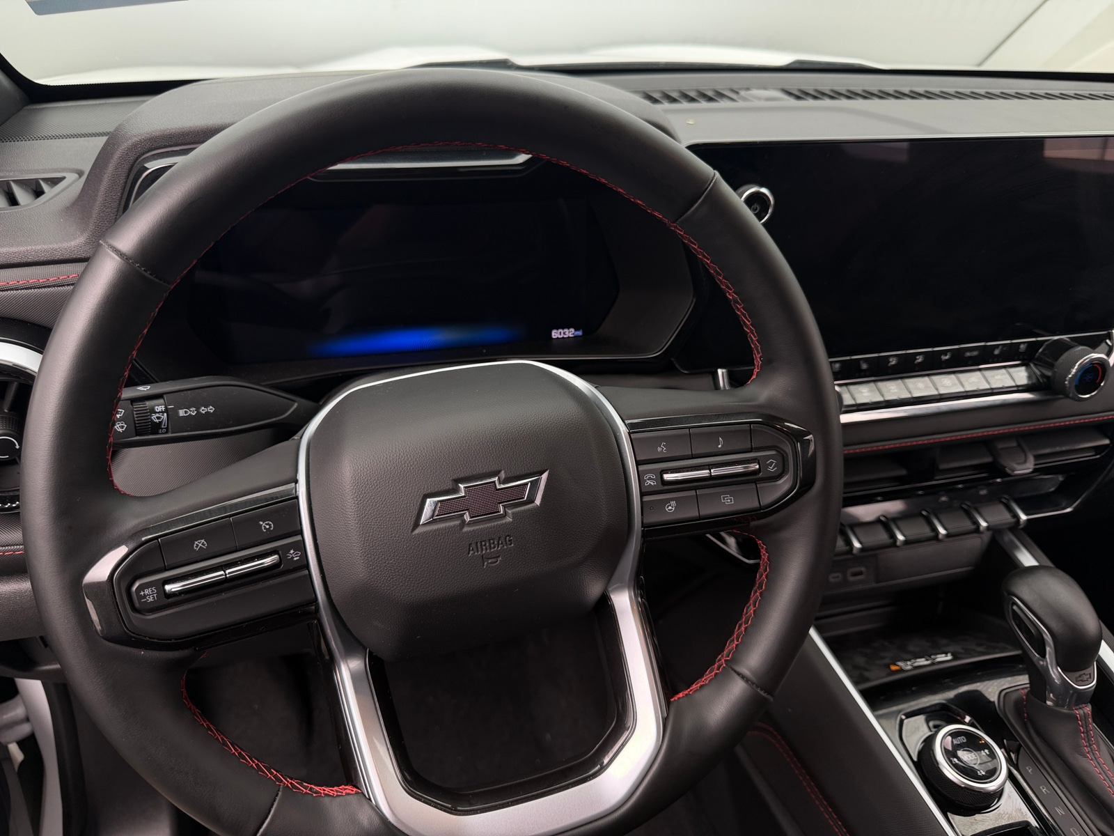 Thumbnail: 2025 Chevrolet Colorado - 4