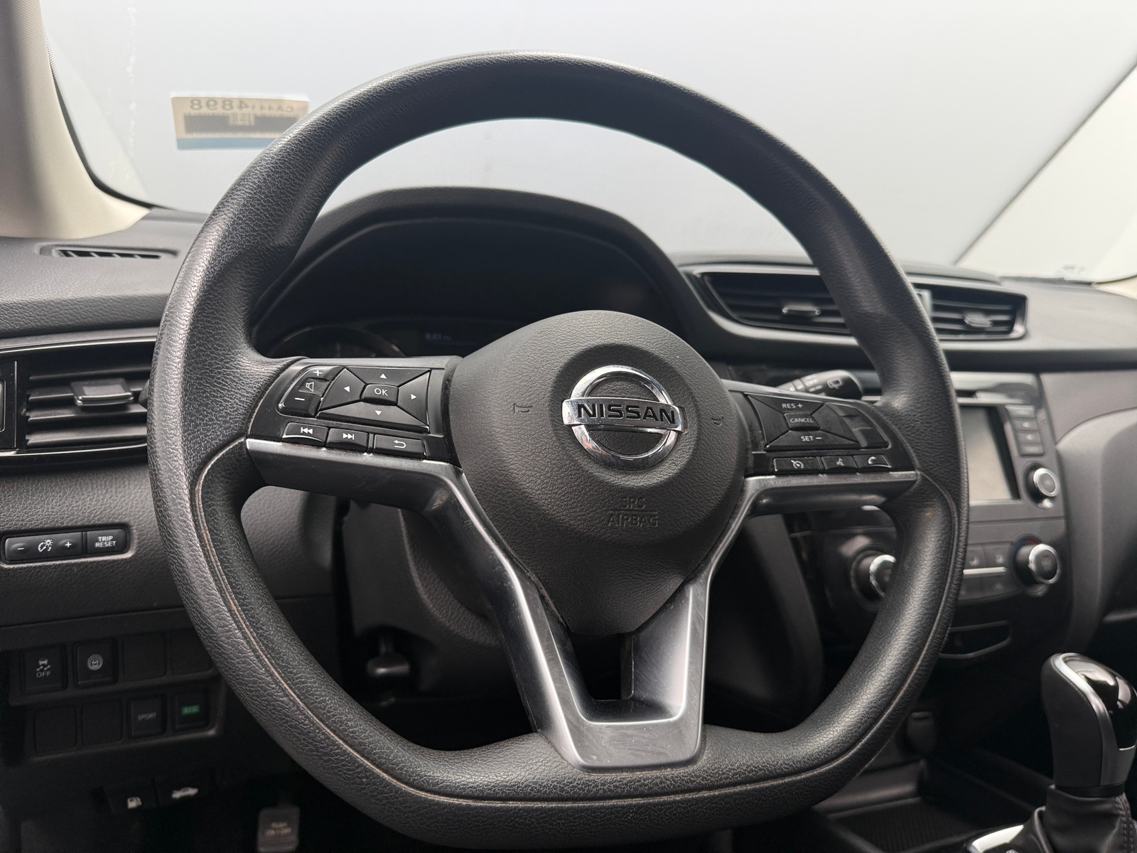 Thumbnail: 2022 Nissan Rogue Sport - 5