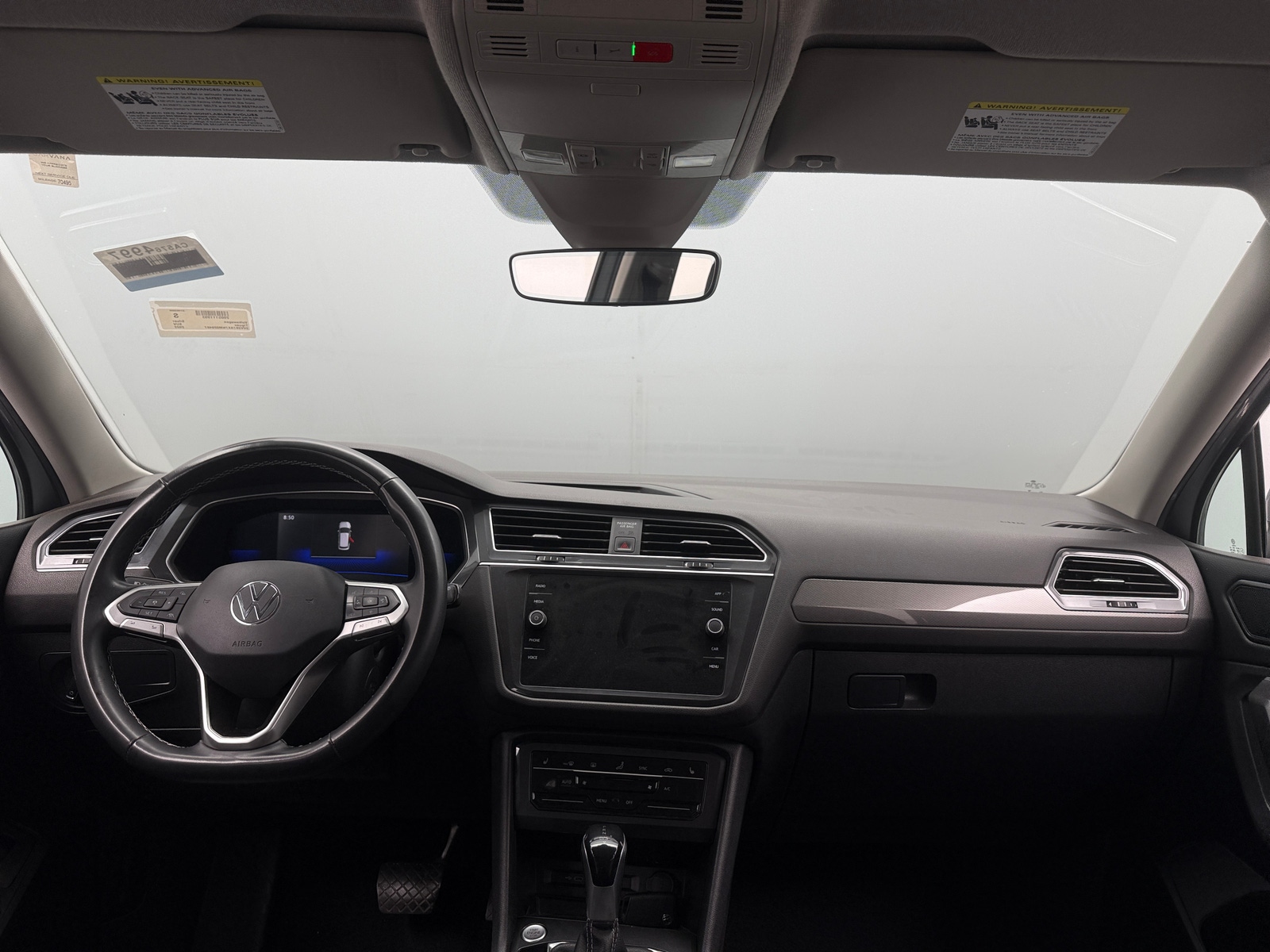 Thumbnail: 2022 Volkswagen Tiguan - 2
