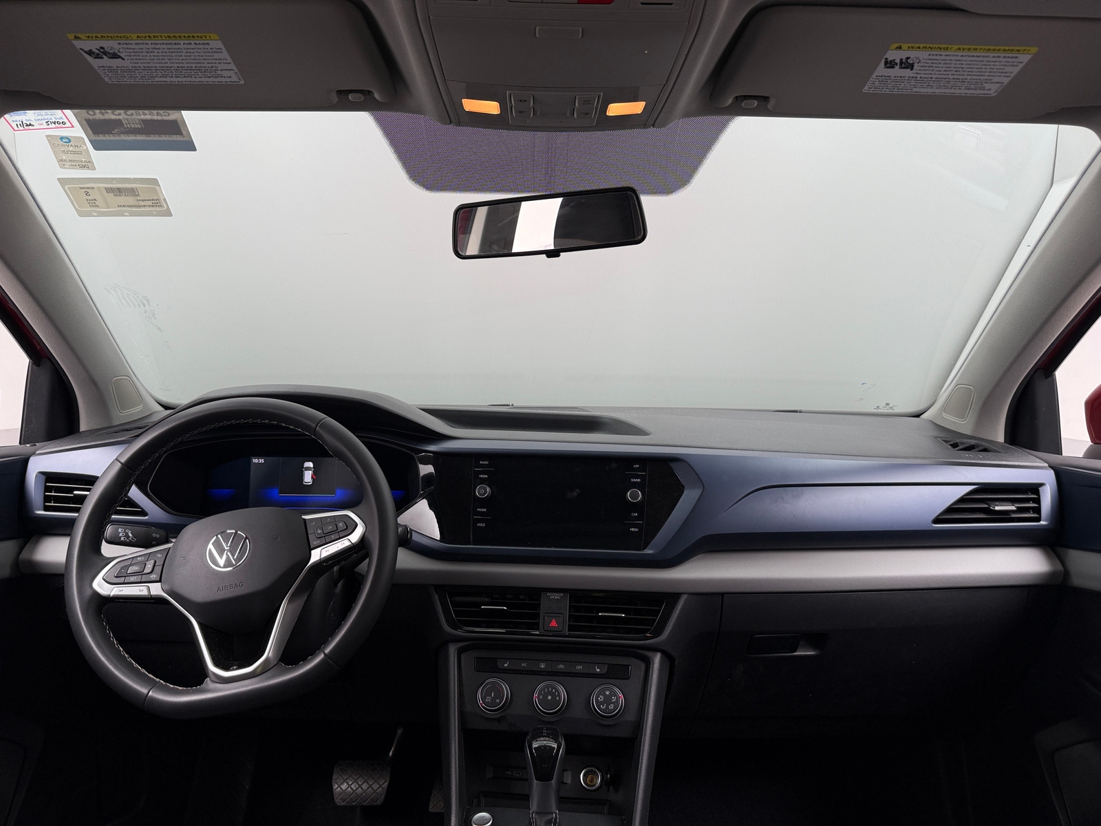 Thumbnail: 2022 Volkswagen Taos - 2