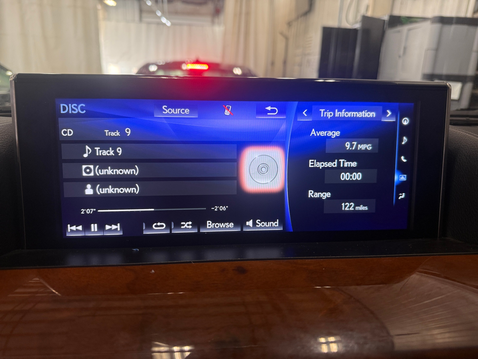 Thumbnail: 2019 Lexus LX - 3