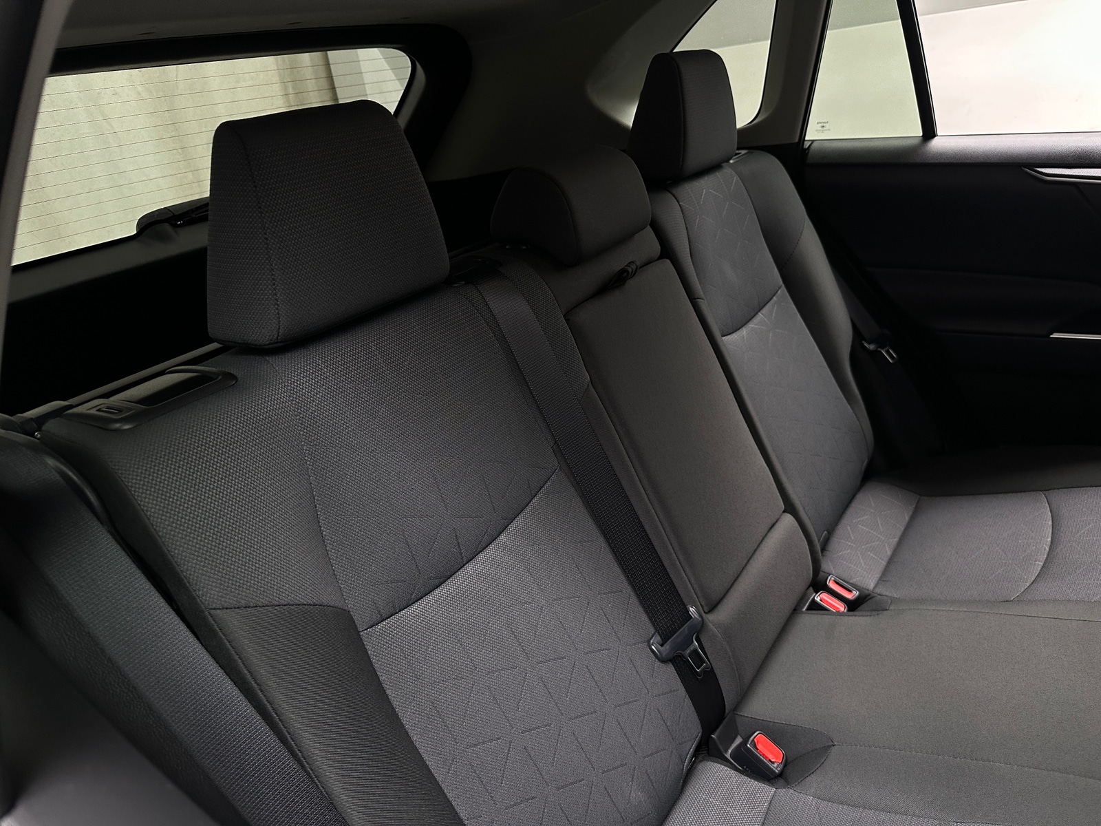 Thumbnail: 2025 Toyota RAV4 - 6