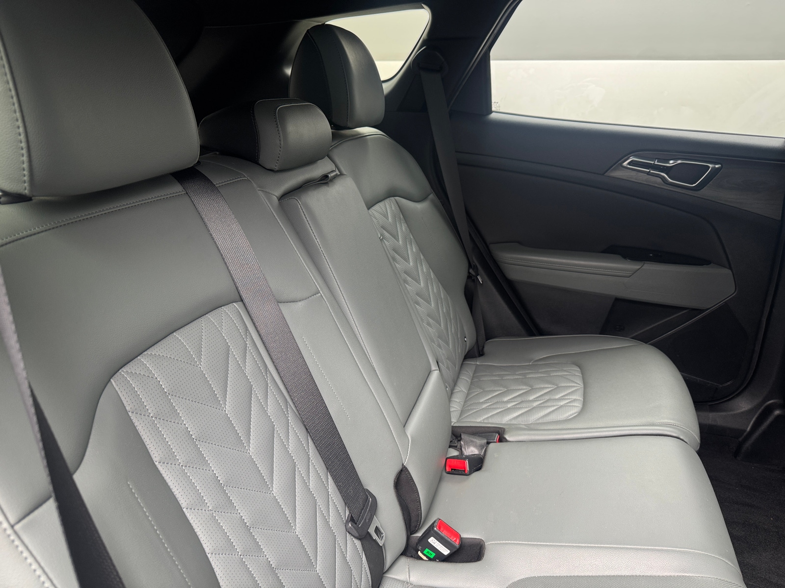 Thumbnail: 2023 Kia Sportage - 5