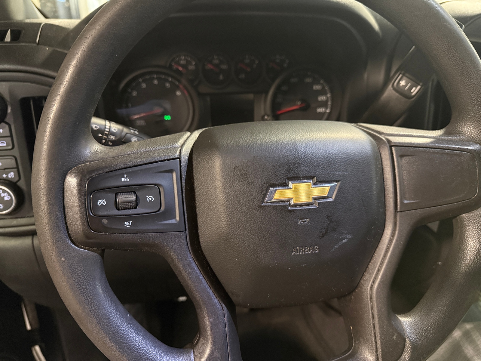 Thumbnail: 2021 Chevrolet Silverado 1500 - 5