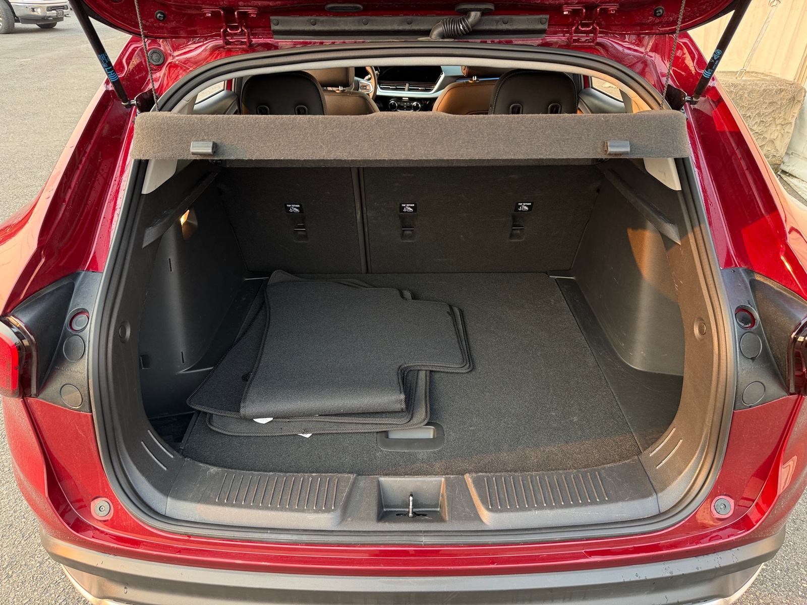 Thumbnail: 2025 Chevrolet Trax - 6
