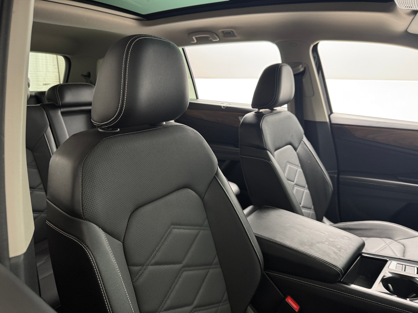 Thumbnail: 2024 Volkswagen Atlas - 2