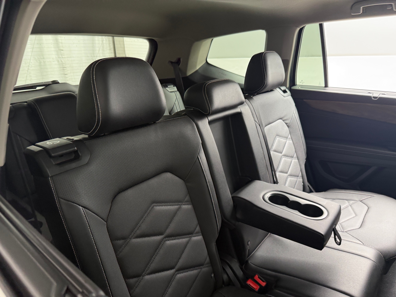 Thumbnail: 2024 Volkswagen Atlas - 6