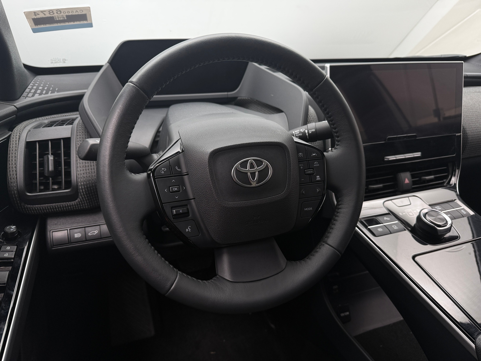 Thumbnail: 2025 Toyota bZ4X - 5