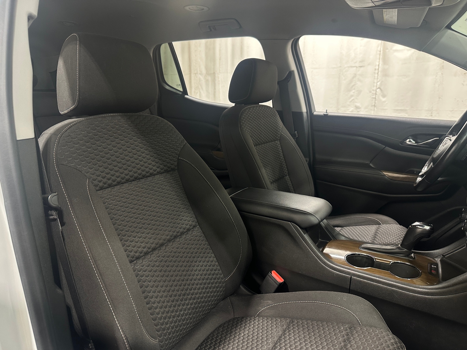 Thumbnail: 2019 GMC Acadia - 2