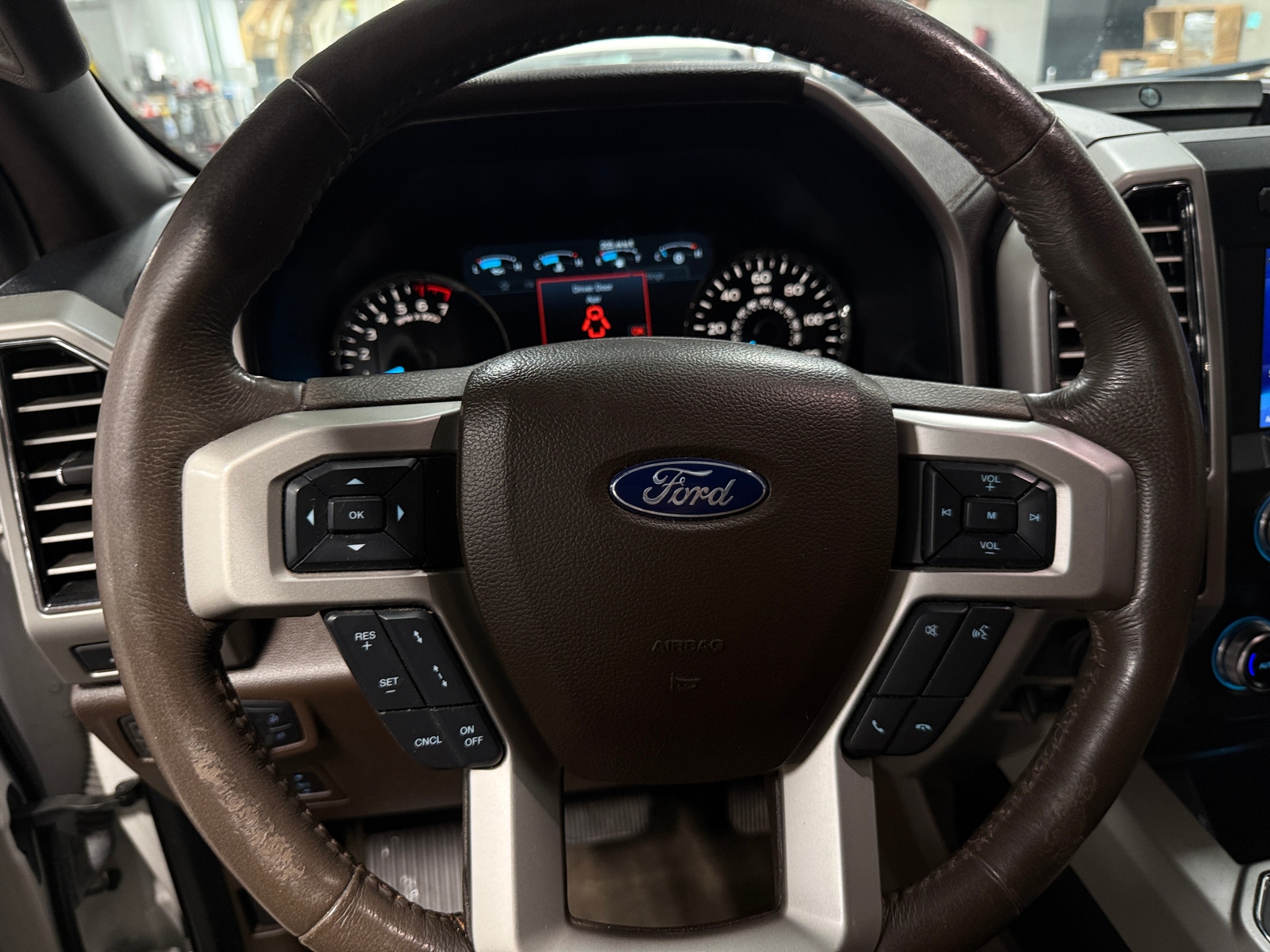 Thumbnail: 2020 Ford Econoline - 4
