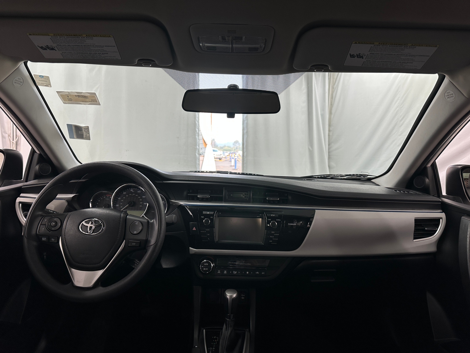 Thumbnail: 2015 Toyota Corolla - 3