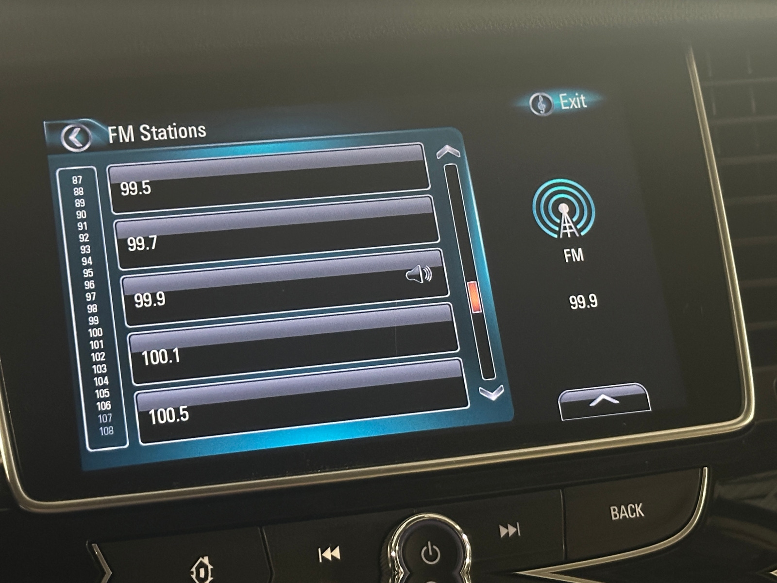 Thumbnail: 2017 Buick Encore - 3