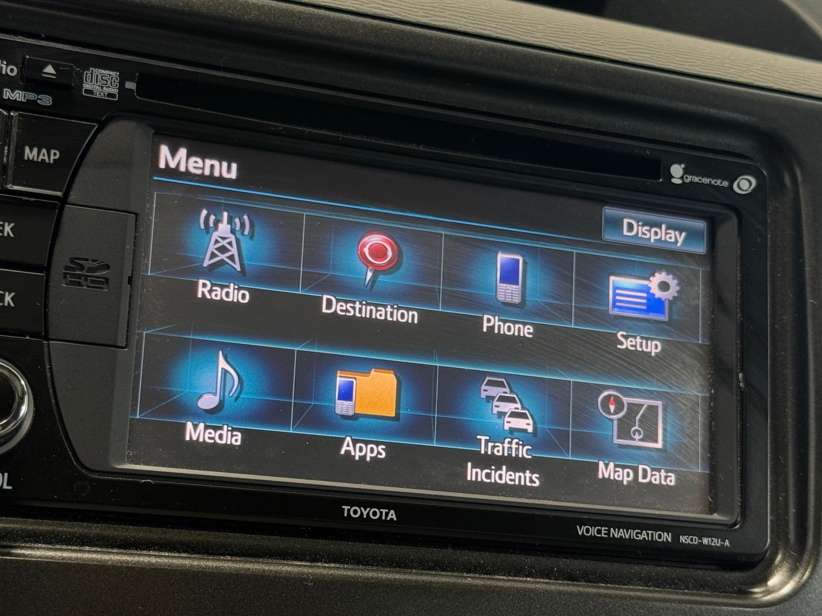 Thumbnail: 2014 Toyota Sienna - 3
