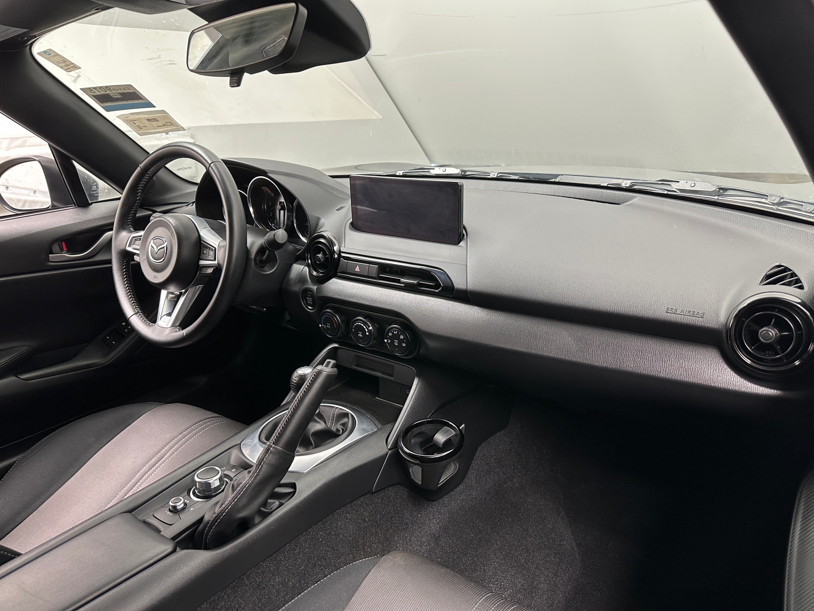 Thumbnail: 2025 Mazda MX-5 Miata - 3