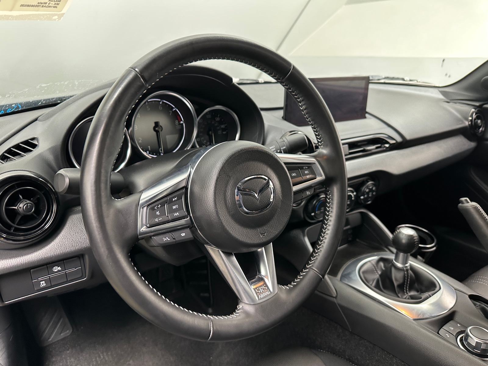 Thumbnail: 2025 Mazda MX-5 Miata - 5