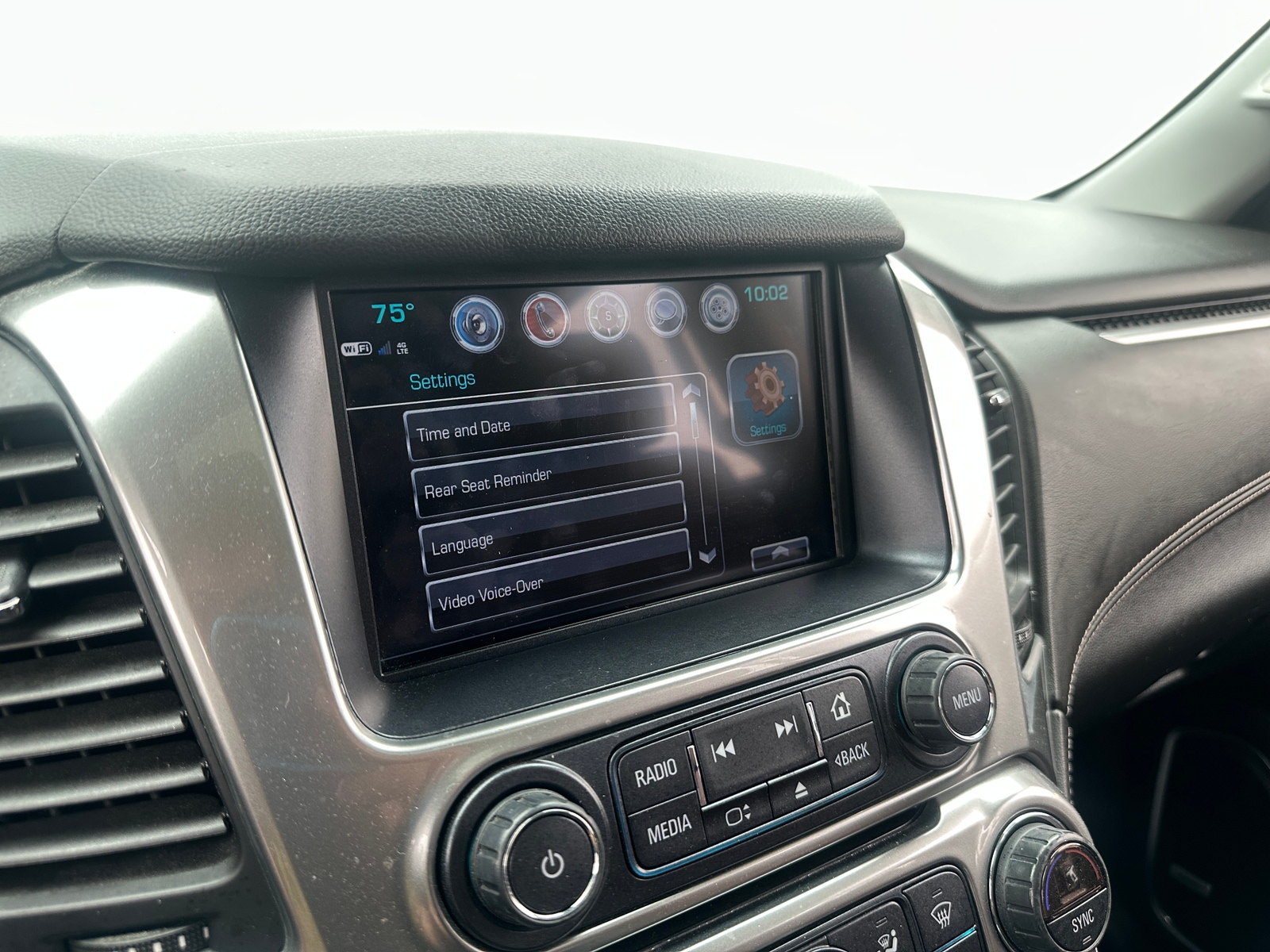 Thumbnail: 2020 Chevrolet Tahoe - 3