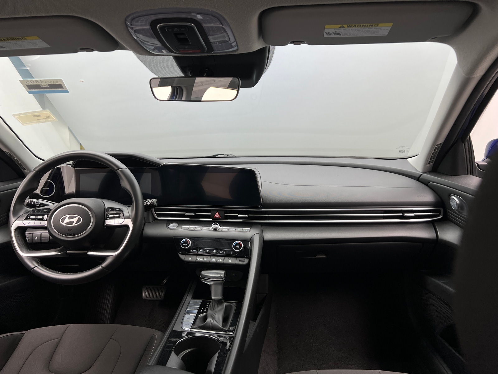 Thumbnail: 2025 Hyundai Elantra - 3