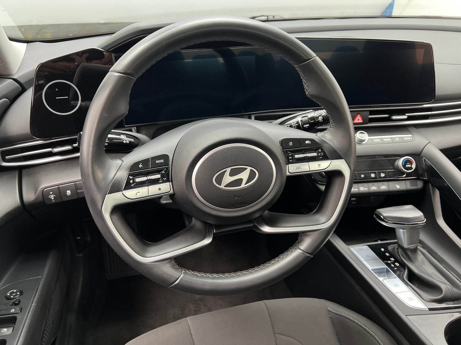 Thumbnail: 2025 Hyundai Elantra - 5