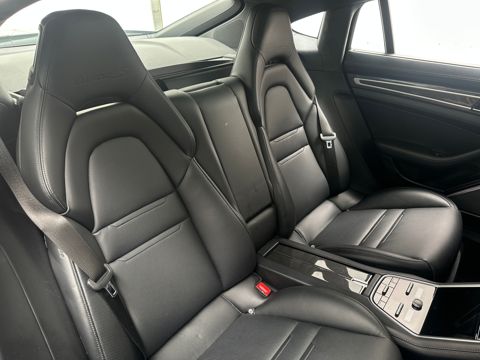 Thumbnail: 2019 Porsche Panamera - 5