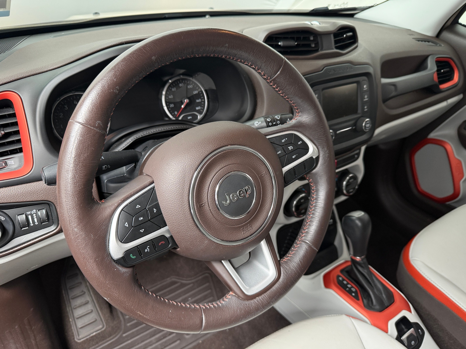 Thumbnail: 2015 Jeep Renegade - 4