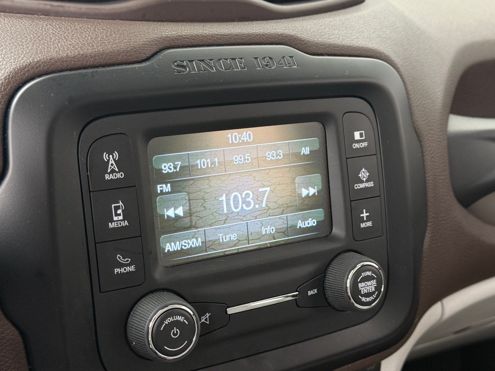 Thumbnail: 2015 Jeep Renegade - 3