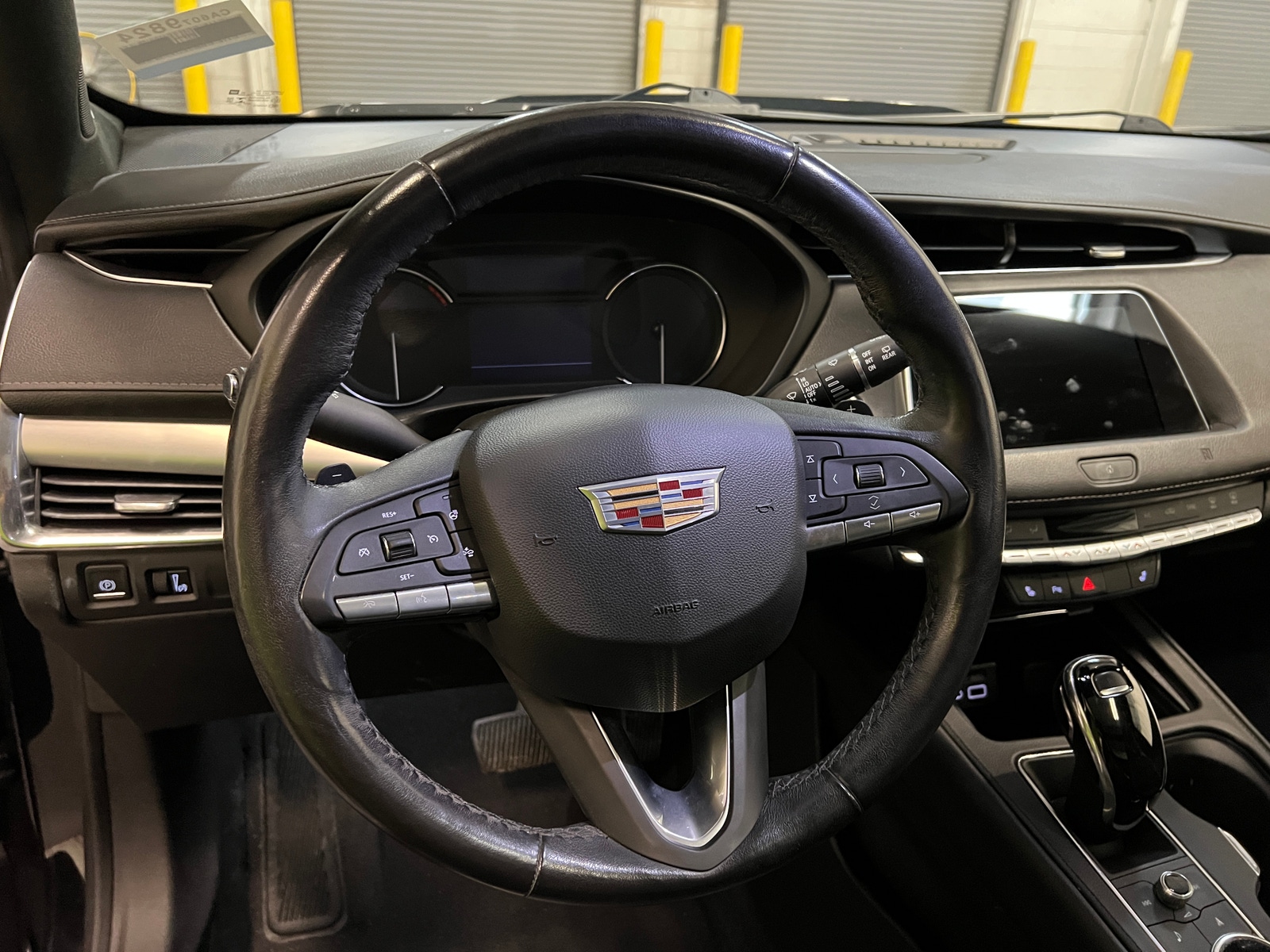 Thumbnail: 2020 Cadillac XT4 - 4