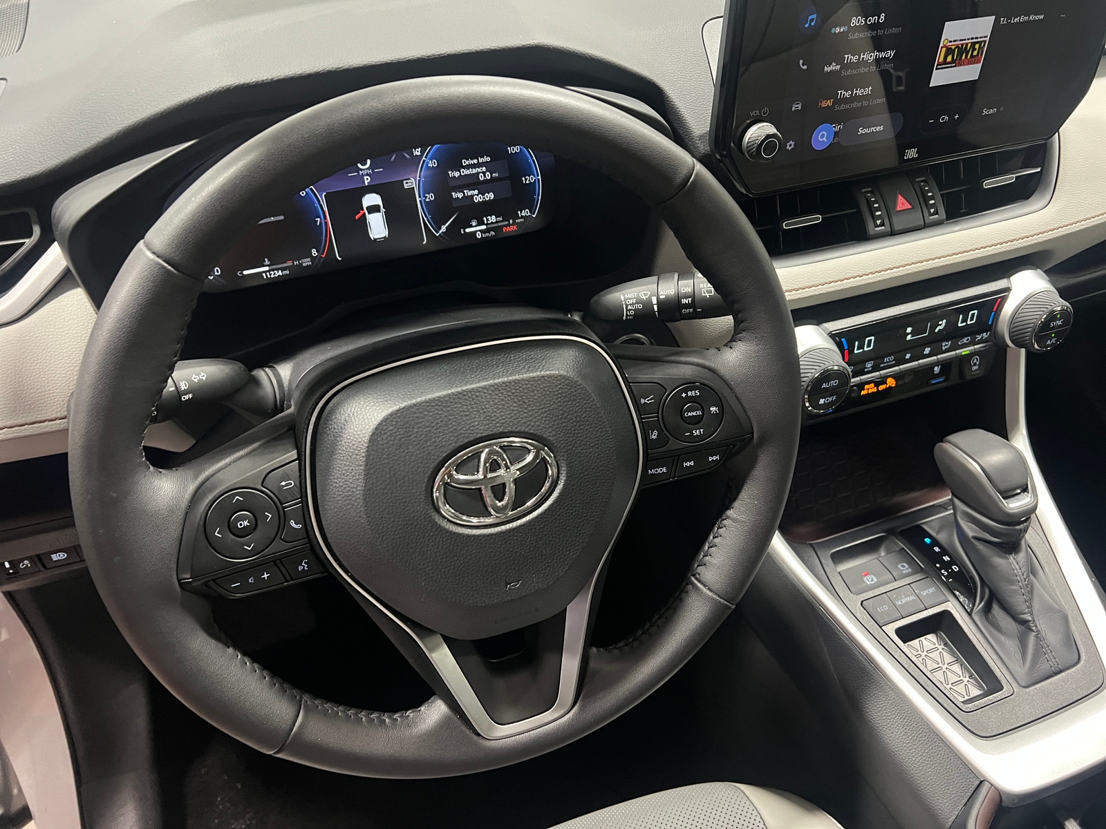 Thumbnail: 2025 Toyota RAV4 - 4