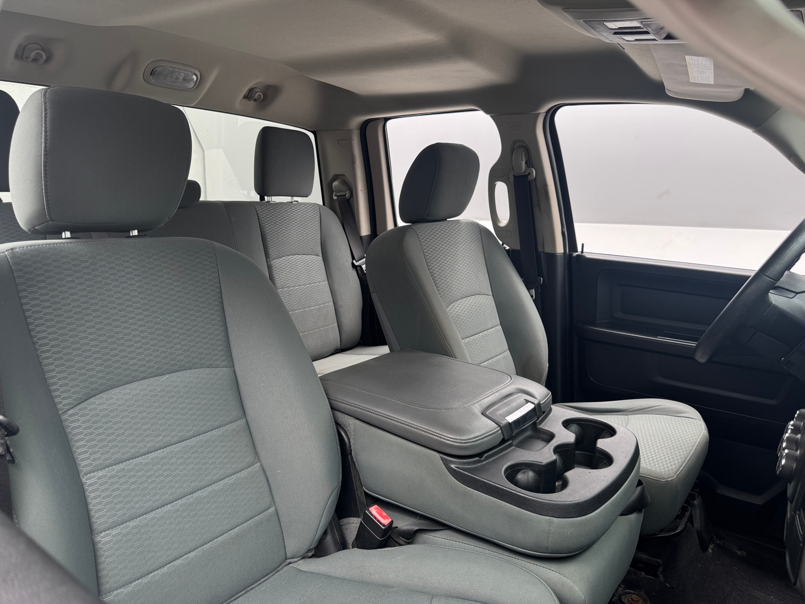 Thumbnail: 2019 RAM 1500 Classic - 2