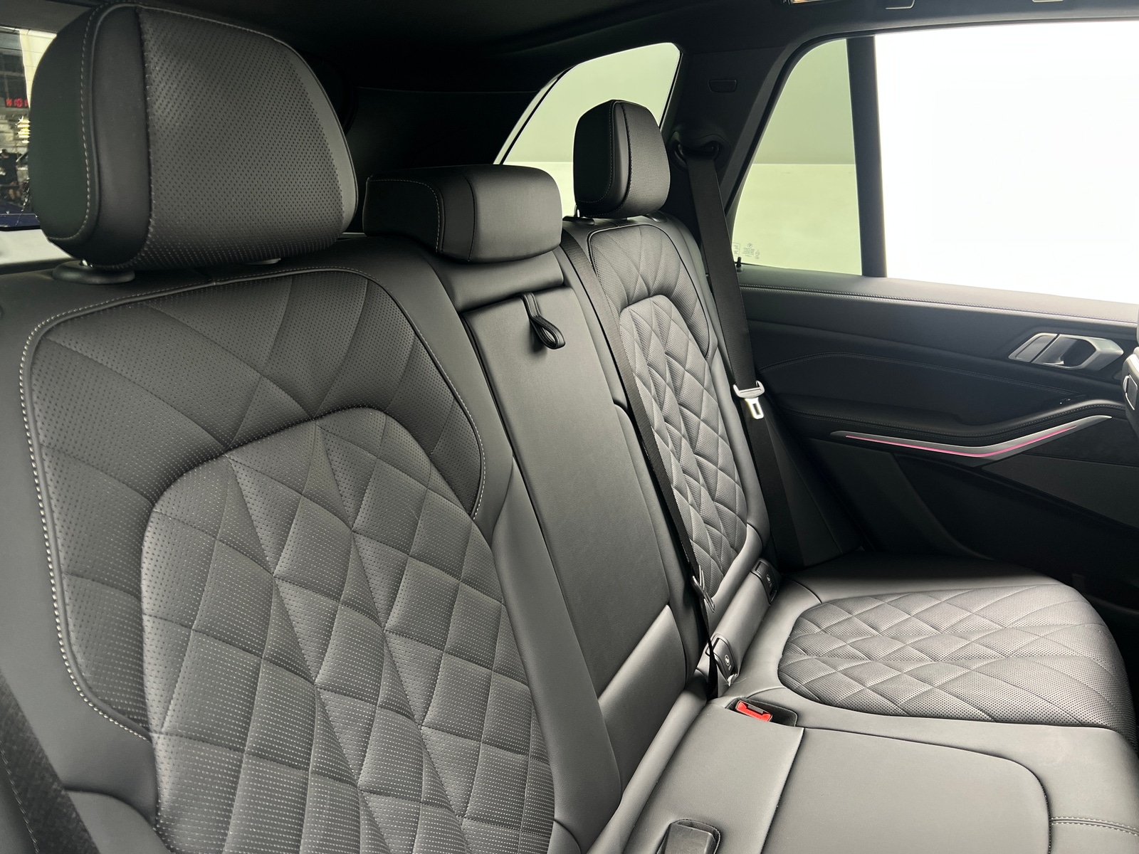 Thumbnail: 2026 BMW X5 - 5