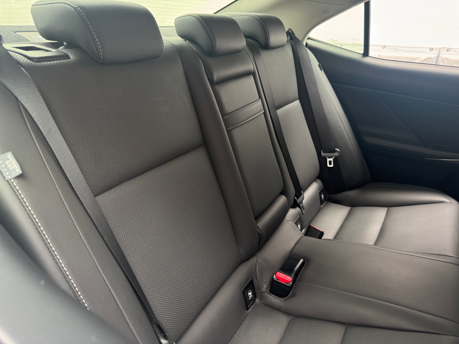 Thumbnail: 2016 Lexus IS - 5
