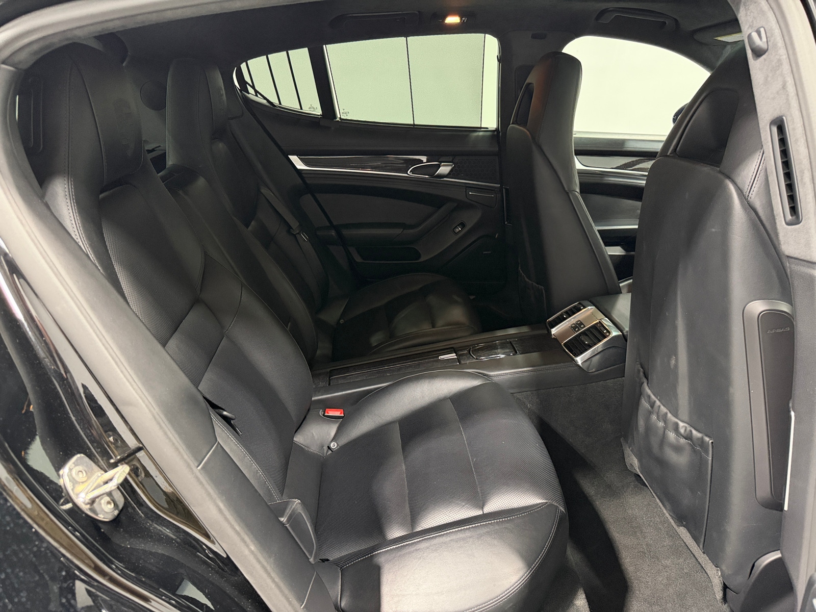 Thumbnail: 2013 Porsche Panamera - 5