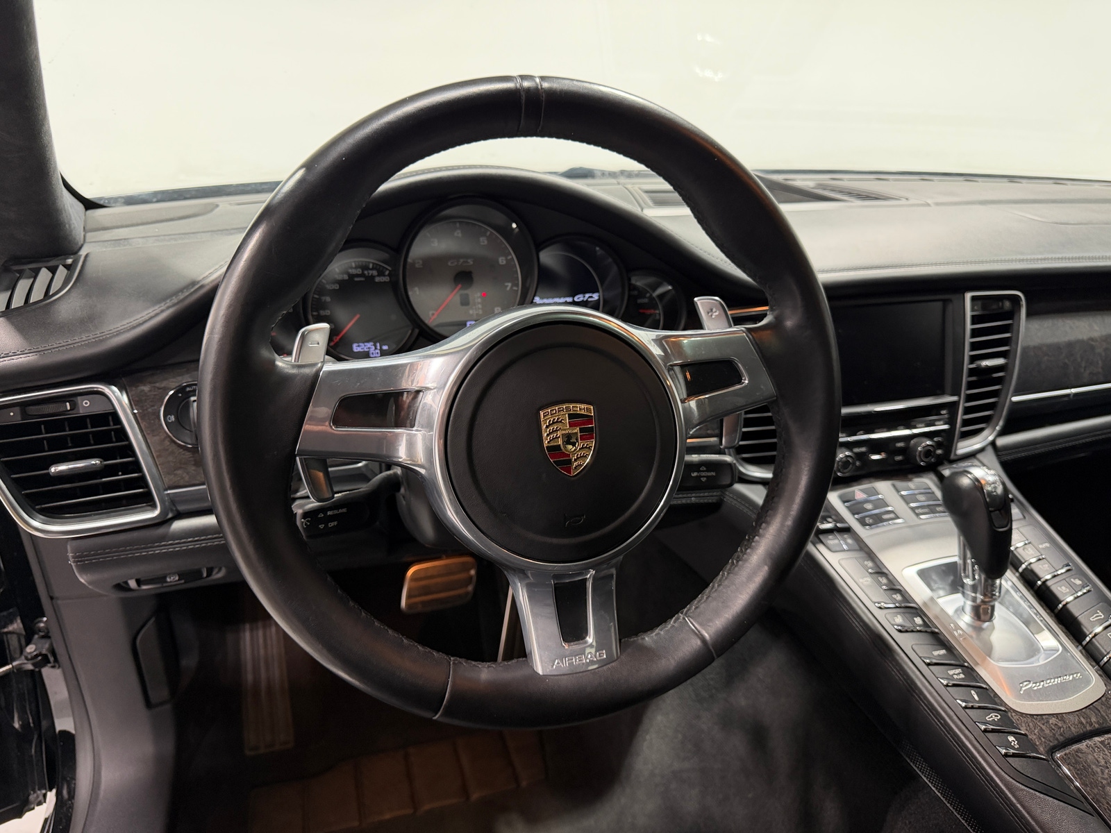 Thumbnail: 2013 Porsche Panamera - 4