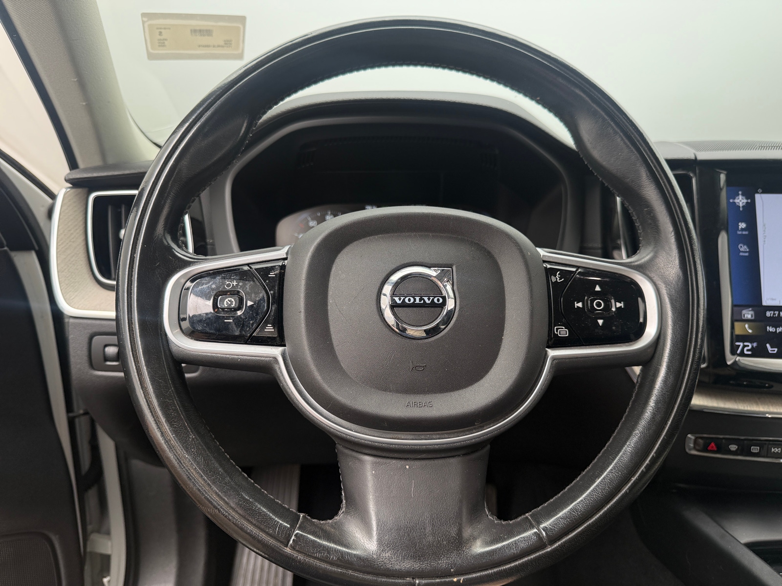Thumbnail: 2020 Volvo XC60 - 4