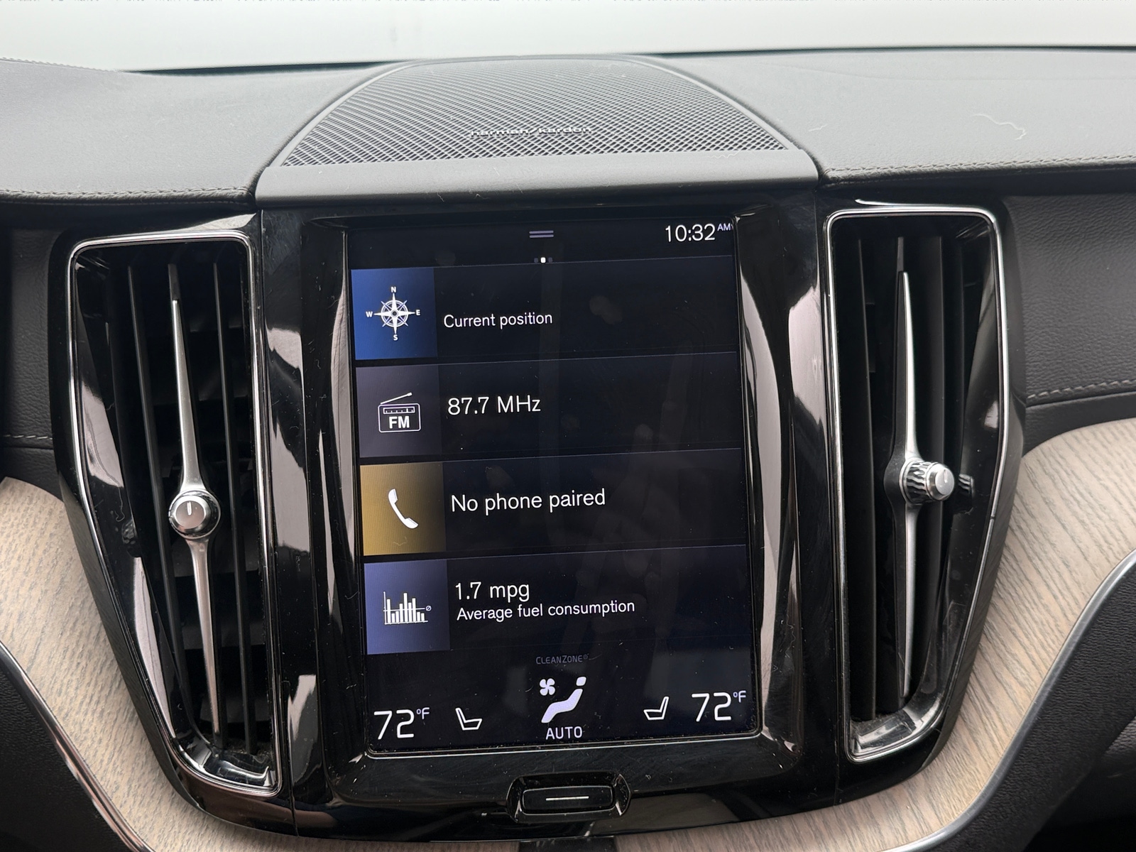 Thumbnail: 2020 Volvo XC60 - 3