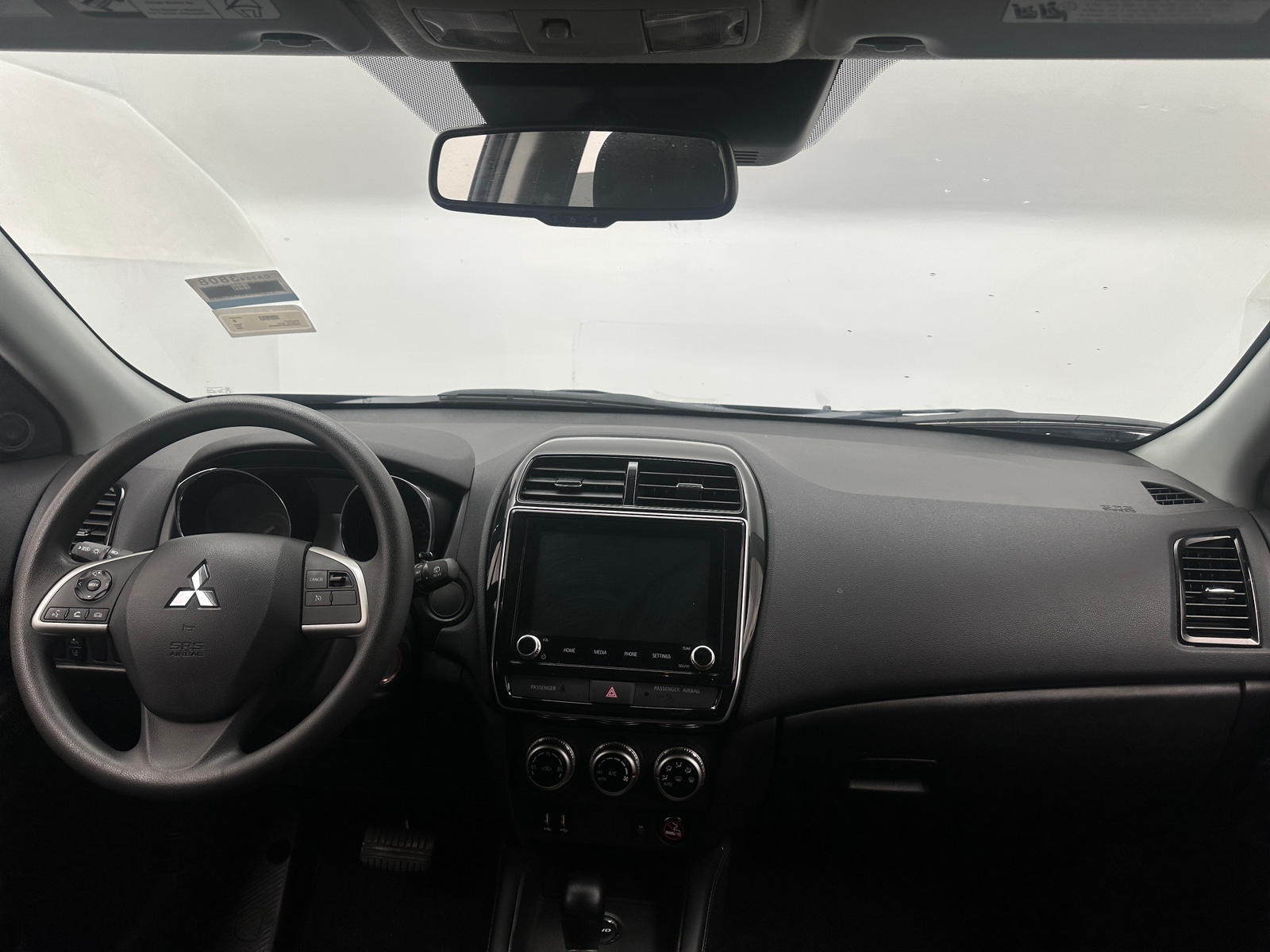 Thumbnail: 2026 Mitsubishi Outlander Sport - 3
