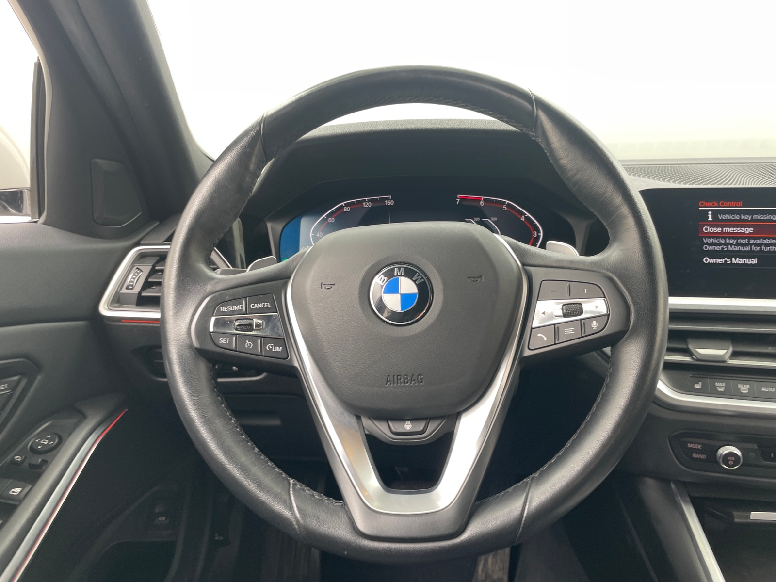 Thumbnail: 2019 BMW 3 Series - 4