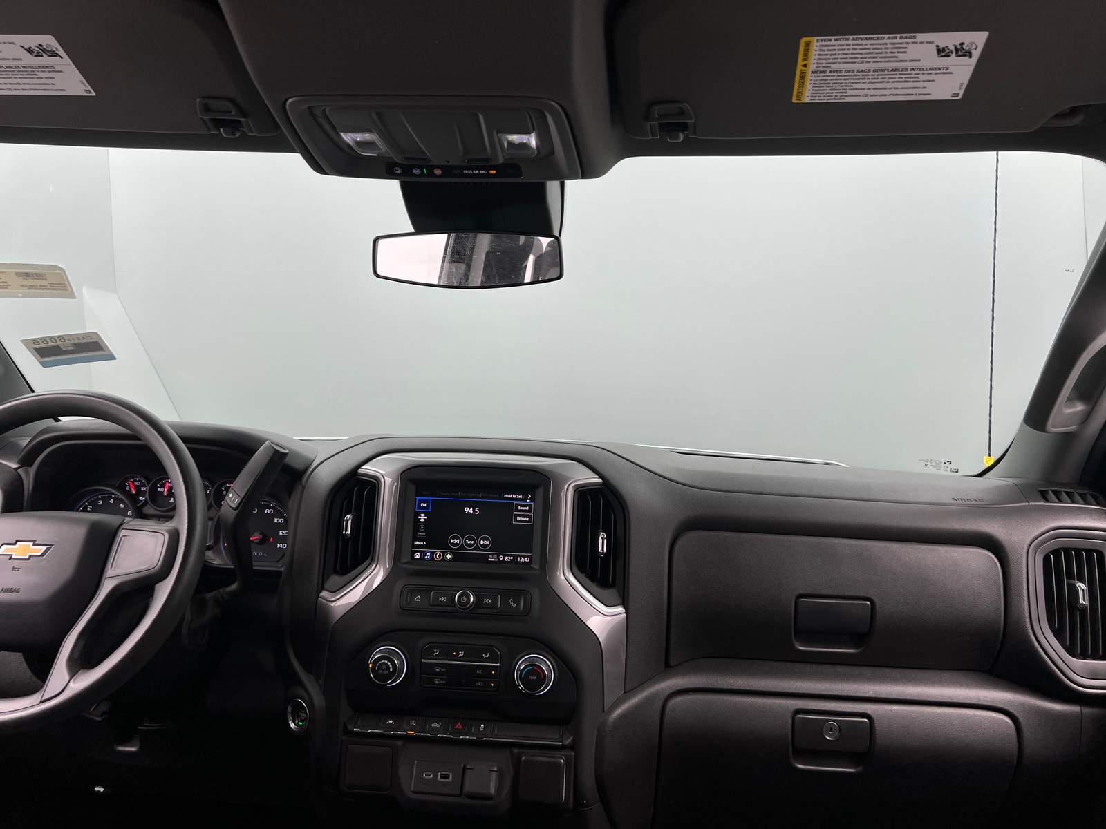 Thumbnail: 2022 Chevrolet Silverado 1500 - 3